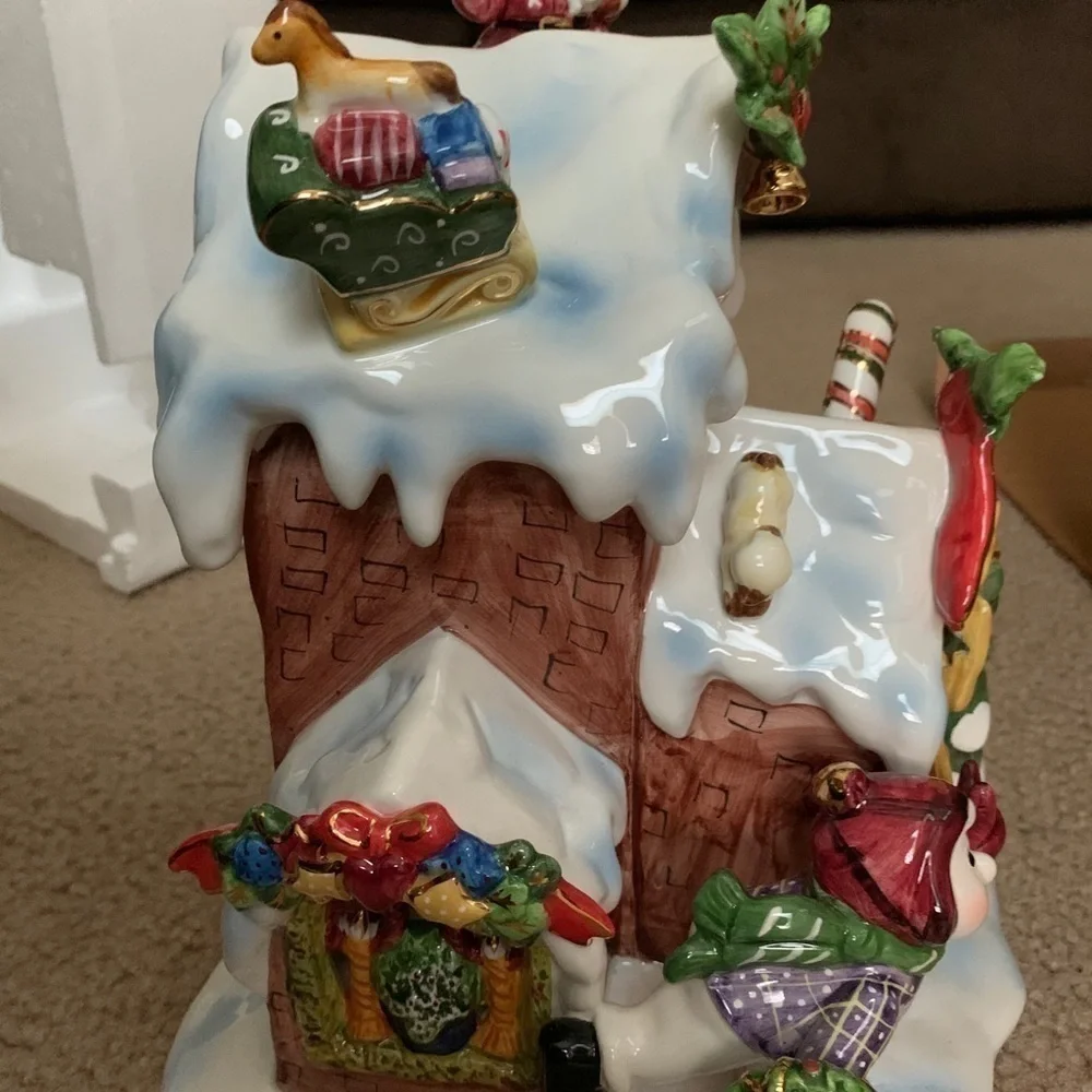 Cgrandeur Noel 2002 ceramic house